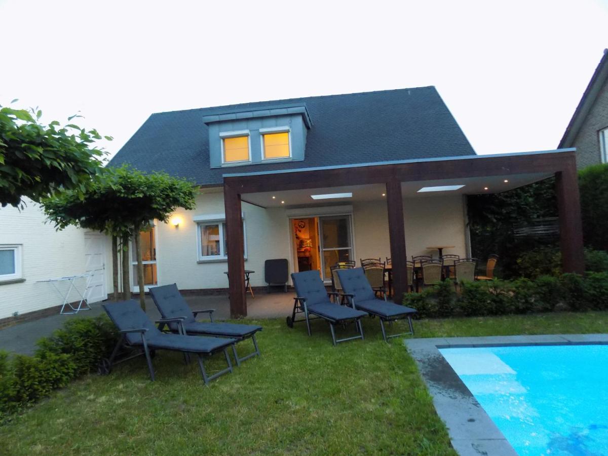 Villa Maas & Kempen Maaseik Exteriér fotografie