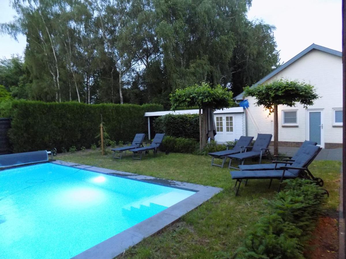 Villa Maas & Kempen Maaseik Exteriér fotografie