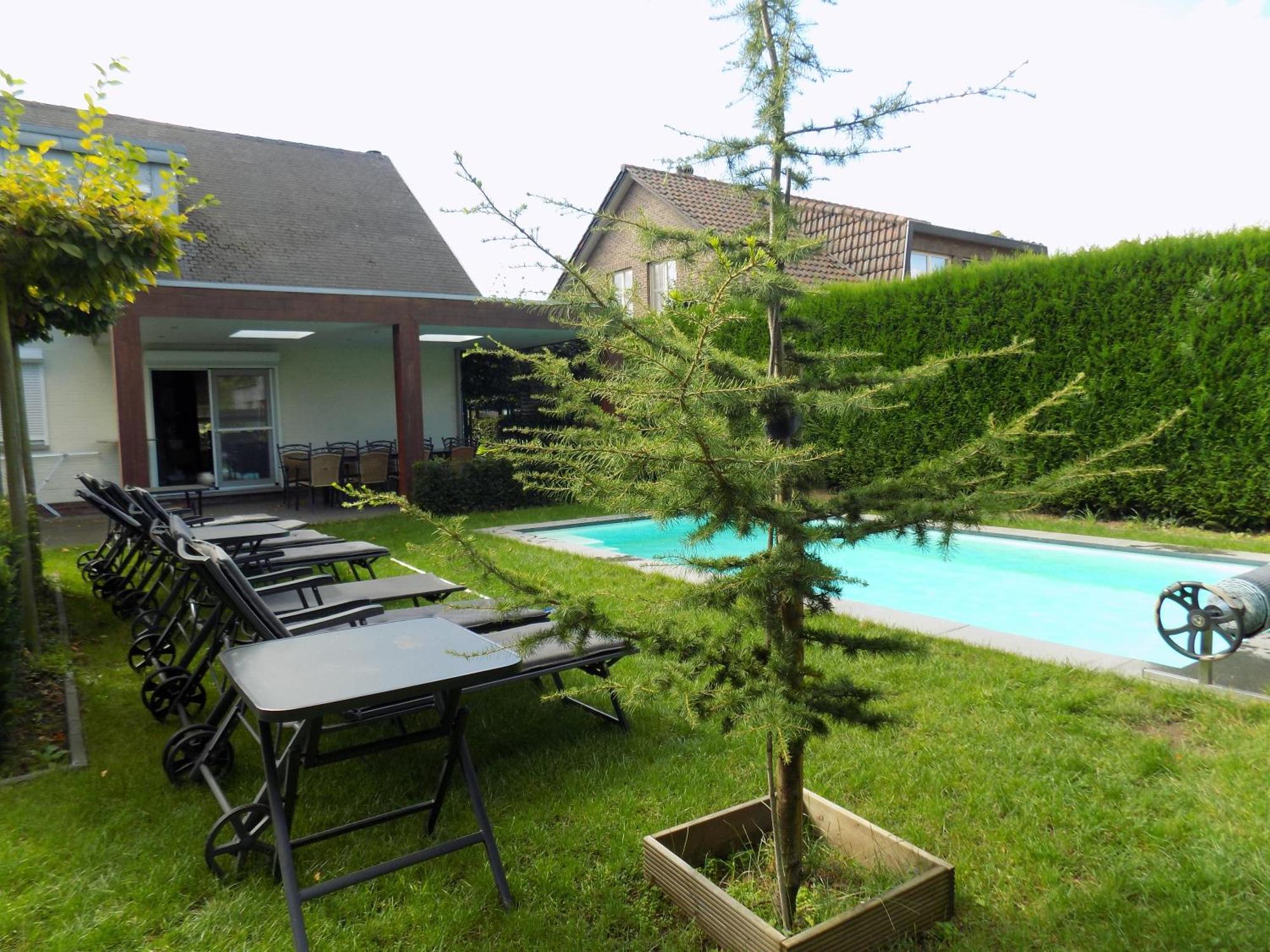 Villa Maas & Kempen Maaseik Exteriér fotografie